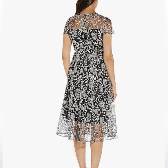 NWT Adrianna Papell Women's Embroidered Midi Fit and Flare size 6 black & white - Picture 3 of 15